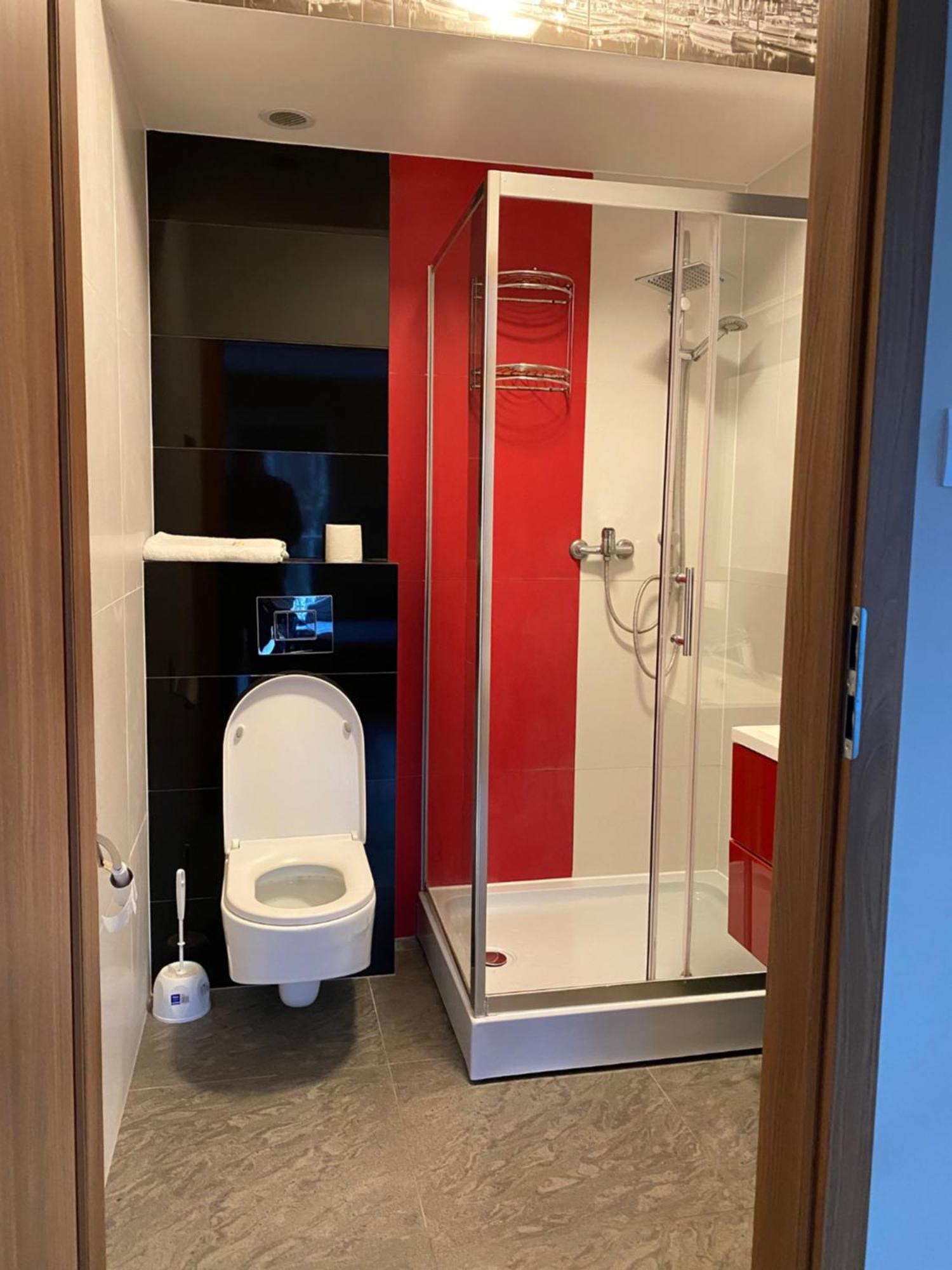Apartamentowiec Amon Przy Plazy 16 I 19 Ujście-Darłowskie Buitenkant foto