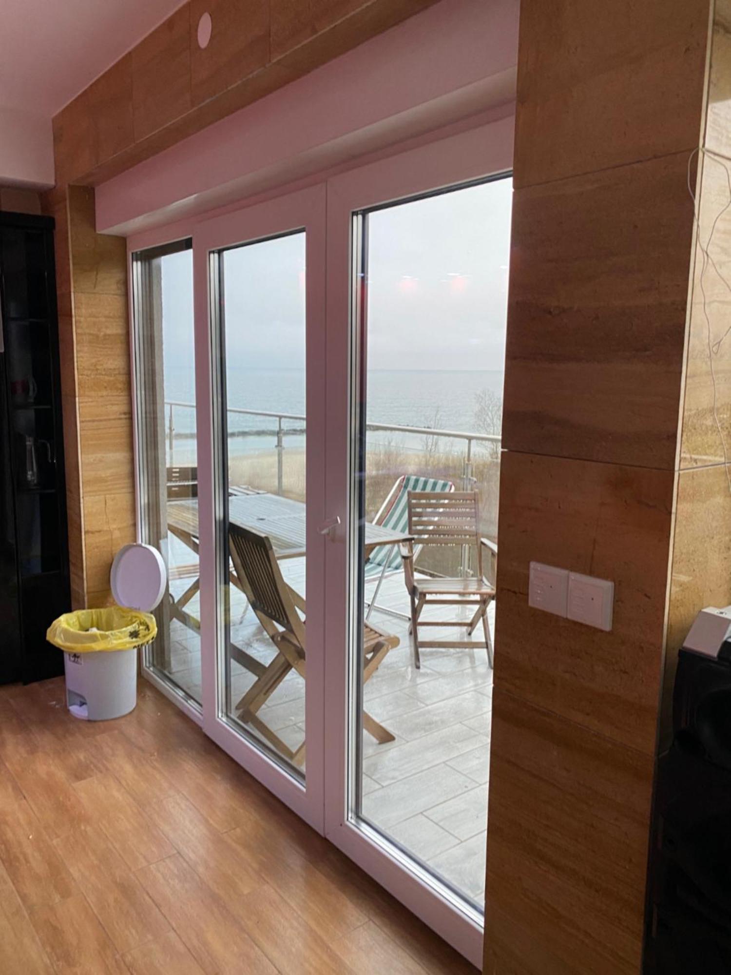Apartamentowiec Amon Przy Plazy 16 I 19 Ujście-Darłowskie Buitenkant foto